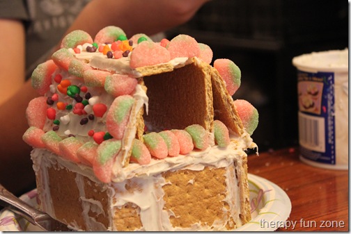 Graham Cracker Gingerbread Houses